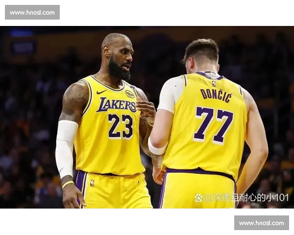 湖人对阵国王精彩直播詹姆斯领衔焦点之战全程看点解析赛场风云夜